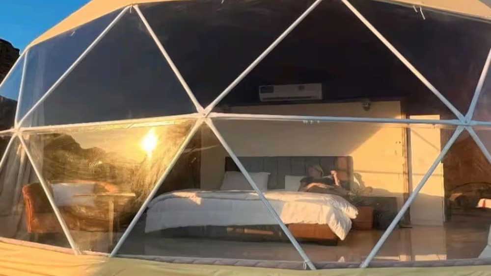 Bubble Tent exterior at Al Omar Camp