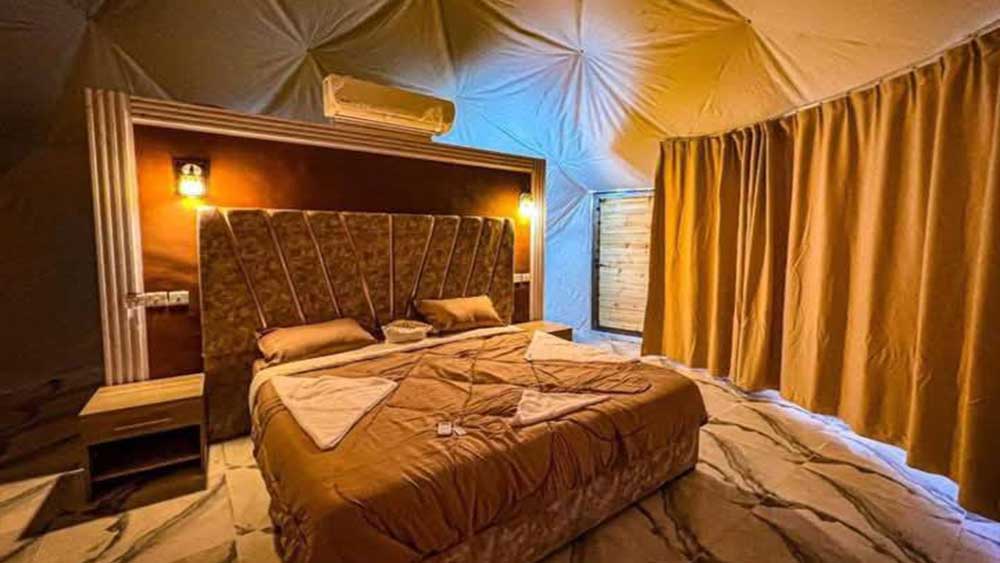 Bubble Tent night sky